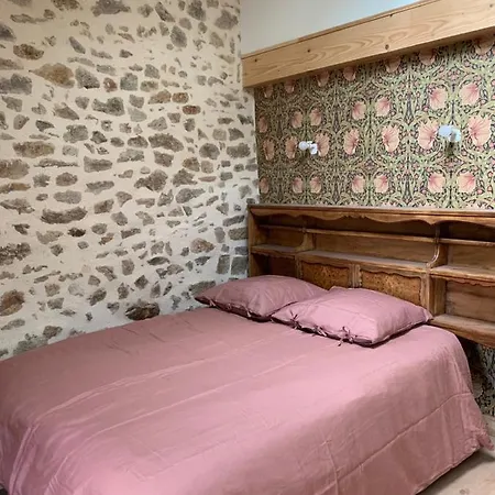 Joubarbe Les Herbes De La Jean * Saint-Bonnet-le-Froid